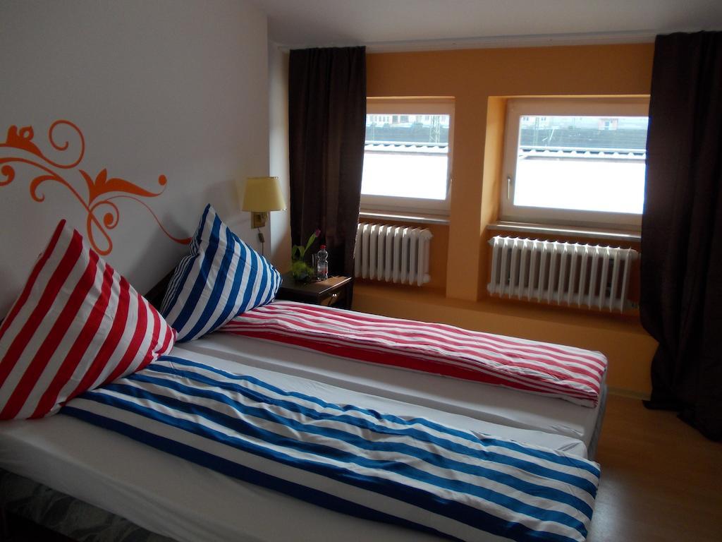 Hotel Im Bahnhof Passau Quarto foto